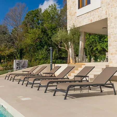 Hébergement de vacances Villa-minerva
